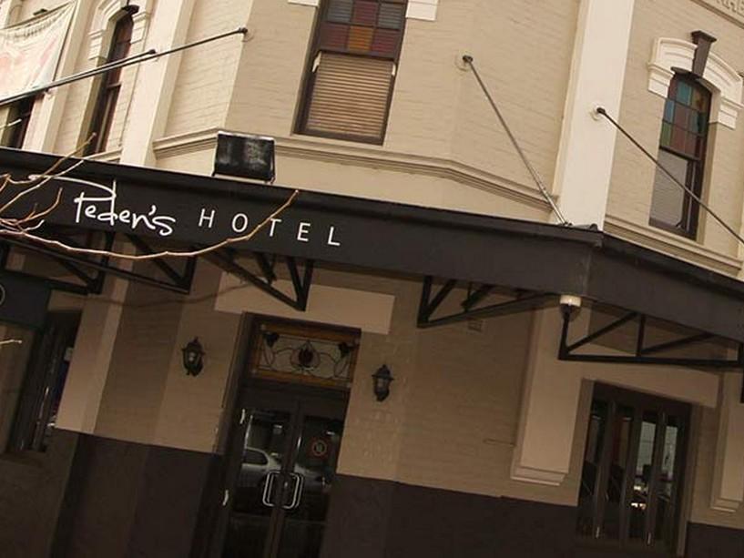 Peden'S Hotel 세스녹 외부 사진