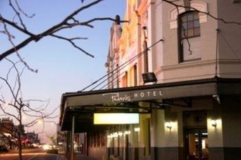 Peden'S Hotel 세스녹 외부 사진